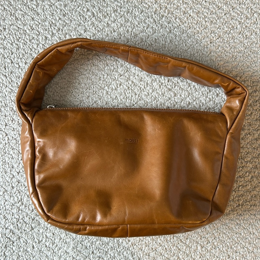 M0851 Tan Shoulder Bag